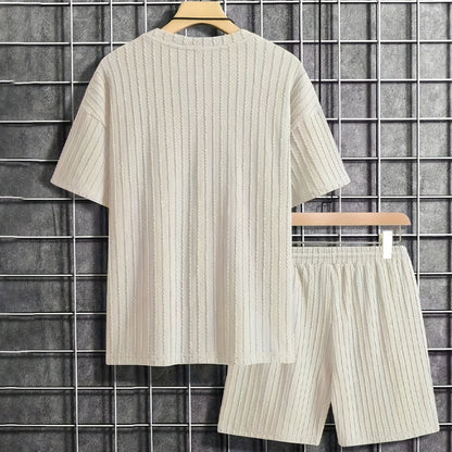 👕🩳 PROMO LIMITÉE 50% ! Ensemble 2 Pièces Été Homme – T-shirt Épaules Déchirées & Short Cordon, Tissu Respirant, 2 Couleurs, 4 Tailles, Style Streetwear Urbain ✨