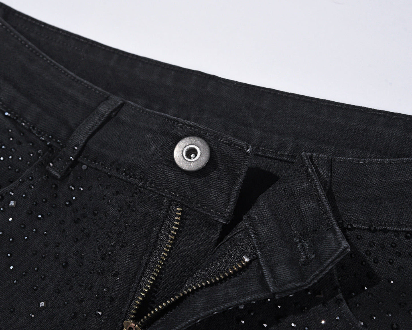 👖 Offre spéciale soldes à -50 % ! ✨ Jean slim noir orné de strass - Confort extensible, style éblouissant 💎🖤