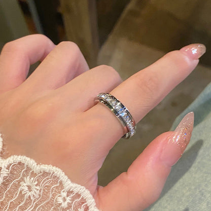 💍50% DE RÉDUCTION! ✨ BAGUE ROTATIVE TITANE - Zircone Cristal & Design Anti-Stress, Ajustable et Léger, Cadeau Élégant pour Lui/Elle 🌟🛒