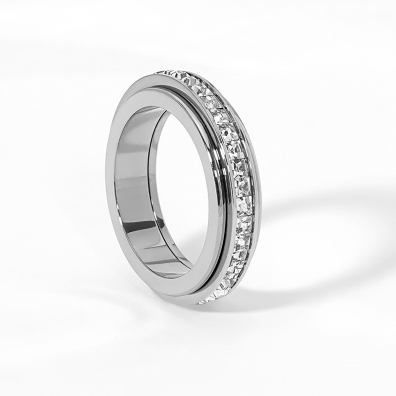 💍50% DE RÉDUCTION! ✨ BAGUE ROTATIVE TITANE - Zircone Cristal & Design Anti-Stress, Ajustable et Léger, Cadeau Élégant pour Lui/Elle 🌟🛒