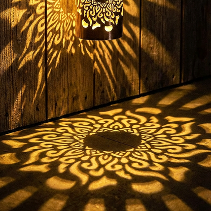 🌞 55 % DE RÉDUCTION MAINTENANT ! 🌀 Lampe solaire mandala – Projection de motifs époustouflants, design 2 en 1 pour sol et mur, étanche IP65, allumage/extinction automatique 🌿