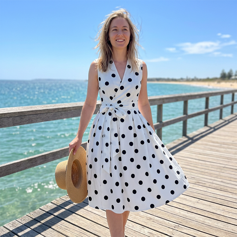 🌸Robe Sans Manches Col V à Pois pour Femme👗