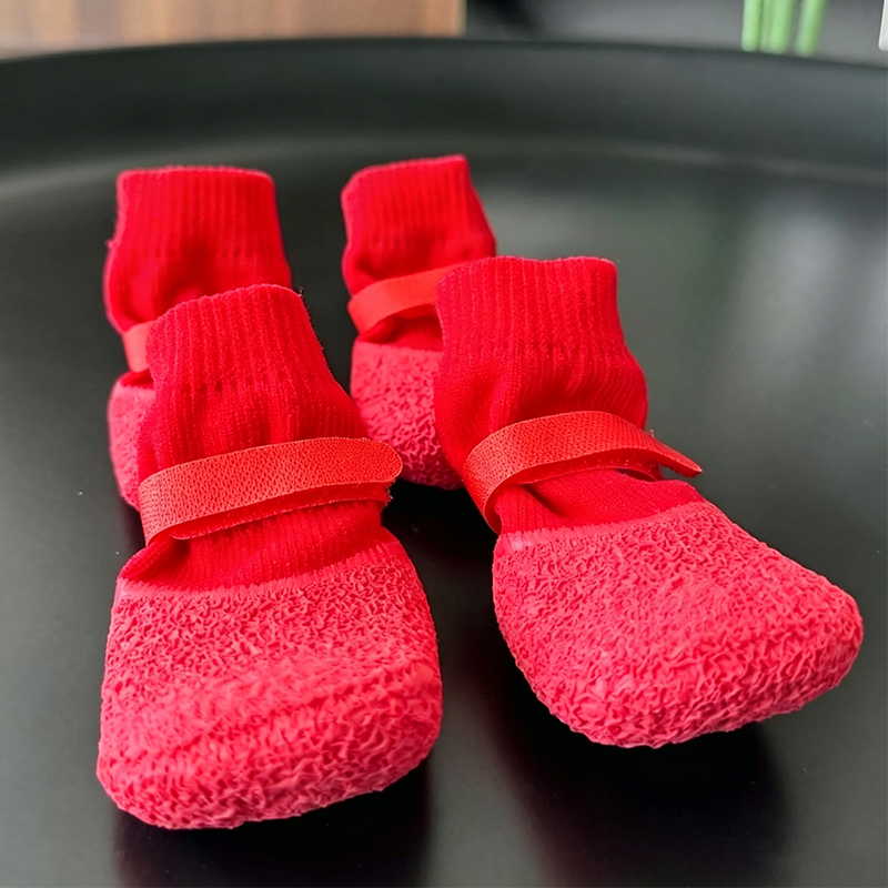 🐶✨ PROMO -62% ! Chaussettes Chien Antidérapantes Imperméables – Semelle Caoutchouc Étanche, Adhérence Texturée, Sangle Ajustable, Tricot Respirant · 5 Coloris · S/M/L · 1 Acheté 1 Offert 🐾